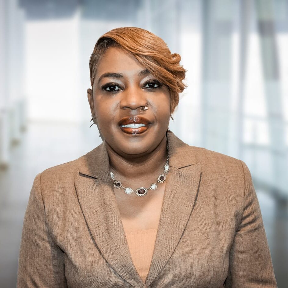 Nicole-Harris Nicole Harries - Regional Managing Director